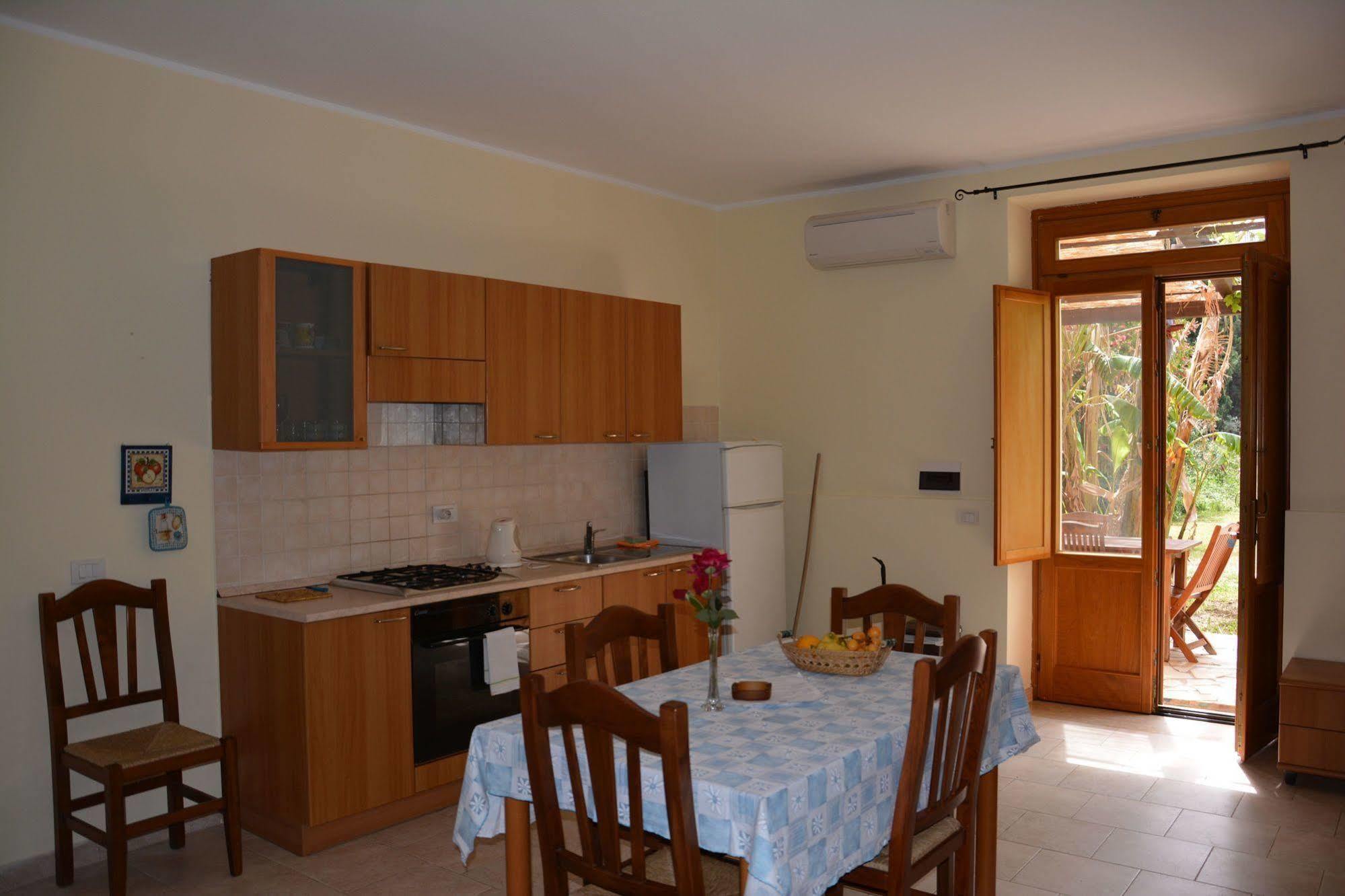 Maison d'hôtes Torre Del Golfo à Cropani Extérieur photo